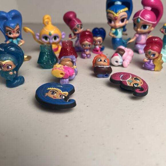 Shimmer & Shine Teenie Genies Nickelodeon Mini Figures Variety Lot + Jibbitz - Picture 11 of 13